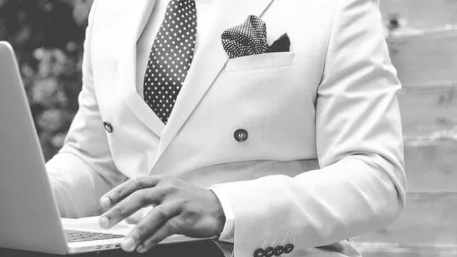 THOMPSON SUITS